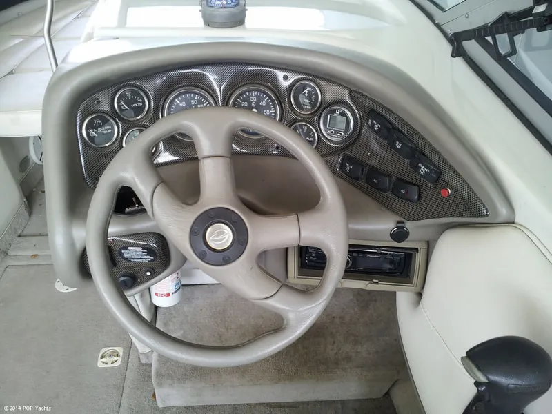 Slide: The Image of Crownline Boats 266 BR 2001 - 11