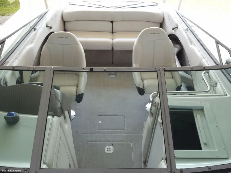Slide: The Image of Crownline Boats 266 BR 2001 - 8