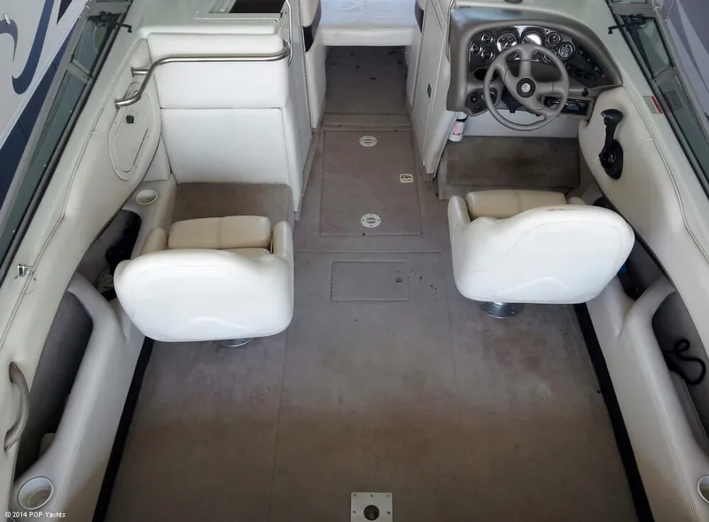 Slide: The Image of Crownline Boats 266 BR 2001 - 9