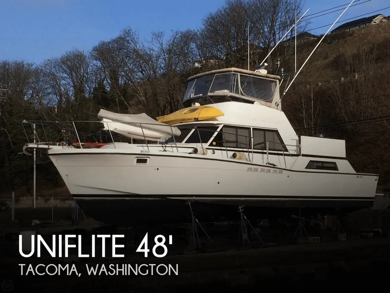 Slide: The Image of Uniflite 48 Yacht Fisherman 1980 - 0