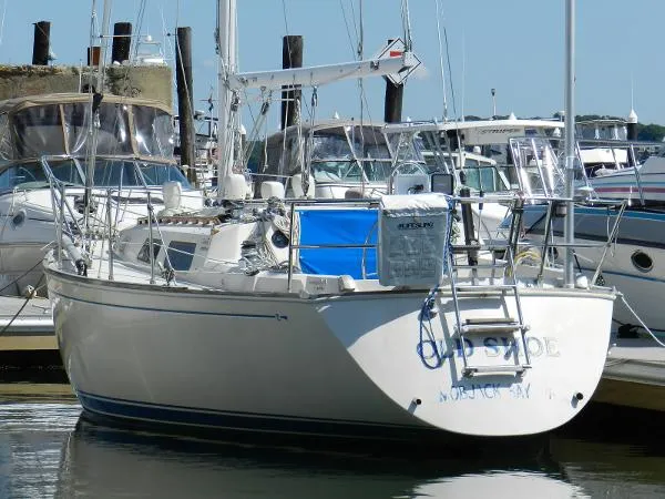Slide: The Image of Sabre 30' MKIII 1986 - 1