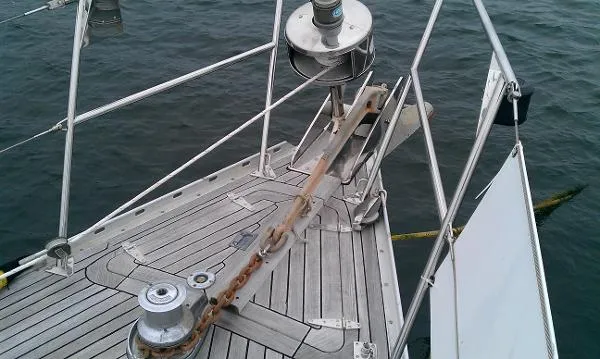 Slide: The Image of Oyster 485 Deck Saloon 1998 - 2