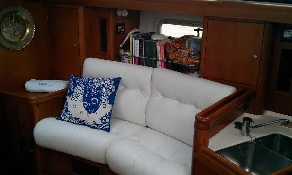 Slide: The Image of Oyster 485 Deck Saloon 1998 - 9