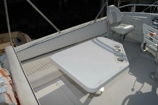 Slide: The Image of Mainship 430 Trawler, 3 Staterooms 1999 - 7
