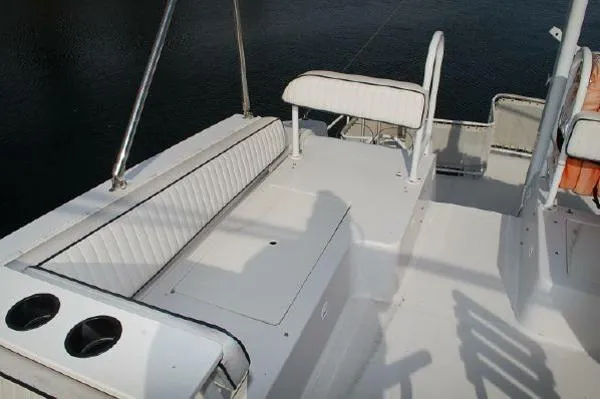 Slide: The Image of Mainship 430 Trawler, 3 Staterooms 1999 - 8