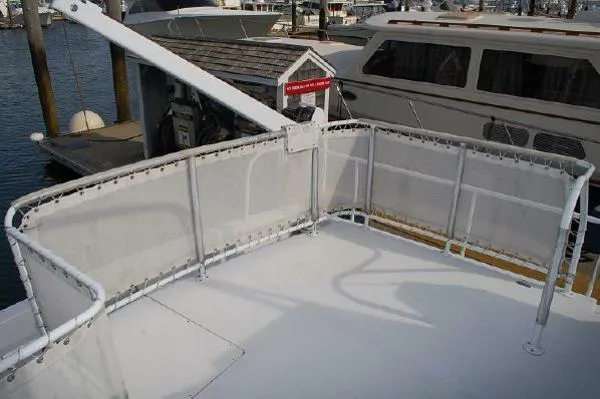 Slide: The Image of Mainship 430 Trawler, 3 Staterooms 1999 - 9