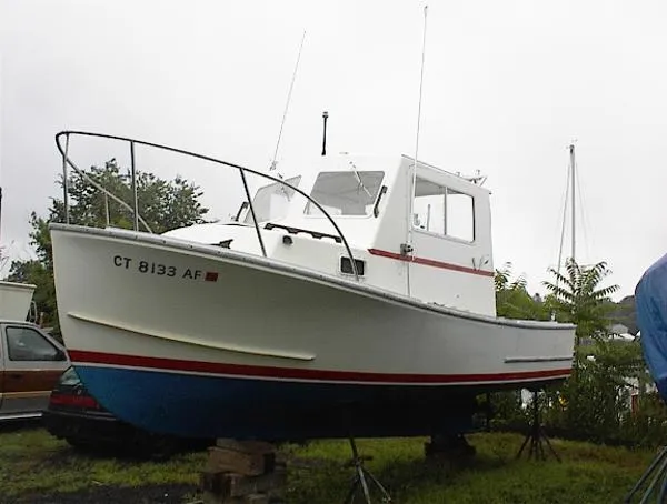 Slide: The Image of Sisu 22 SISU lobster pilothouse 1986 - 1