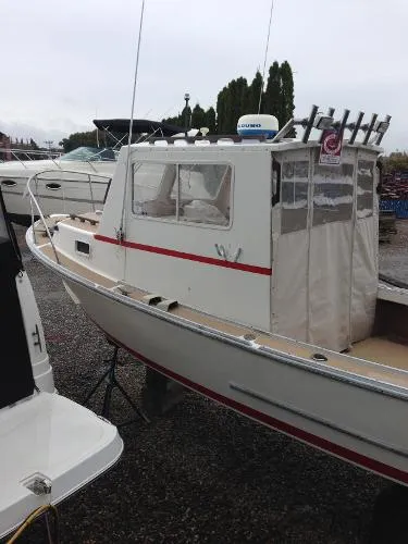 Slide: The Image of Sisu 22 SISU lobster pilothouse 1986 - 3