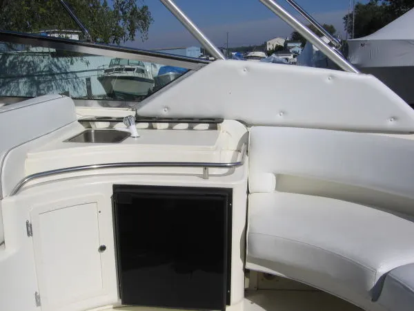Slide: The Image of Sea Ray 370 Sun Sport 1991 - 11