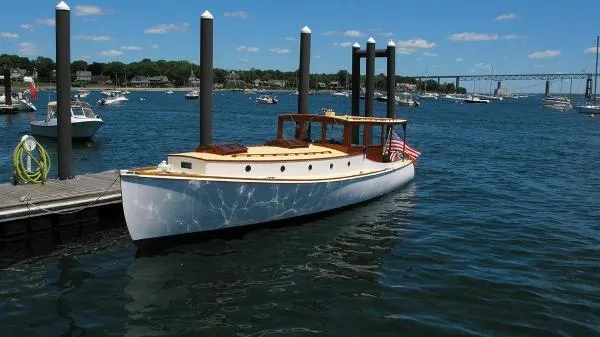 Slide: The Image of Classic "Maine" Yacht Hardtop Picnic Cruiser 1928 - 9