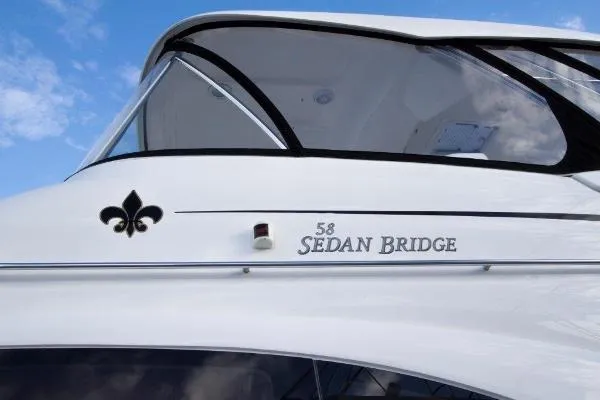 Slide: The Image of Sea Ray 58 Sedan Bridge BR8553 2006 - 8