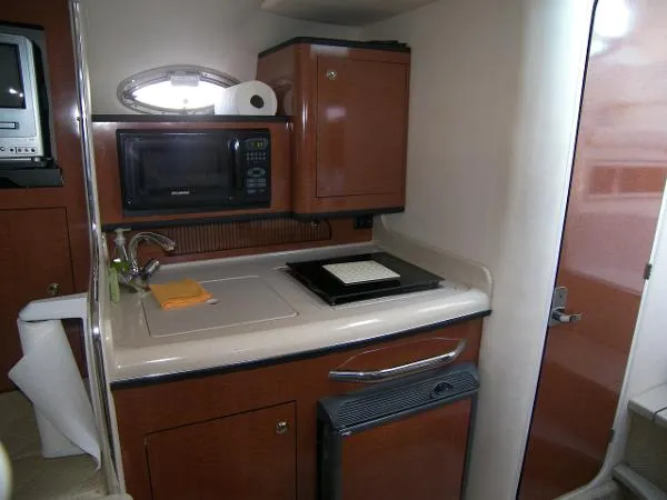 Slide: The Image of Sea Ray 280 Sundancer 2004 - 8