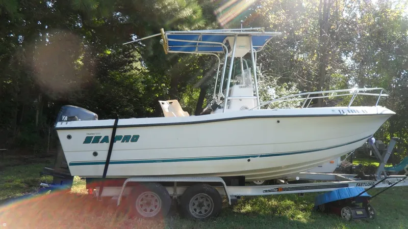 Slide: The Image of Sea Pro 210 CC 2000 - 7