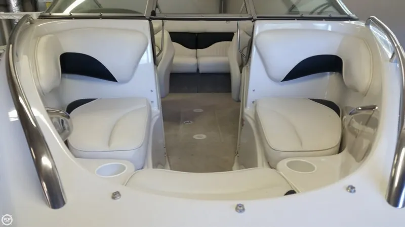 Slide: The Image of Crownline Boats 192 Bow Rider 2005 - 1