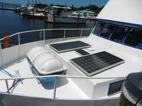 Slide: The Image of Custom Heinz Niedling Trawler 1973 - 4