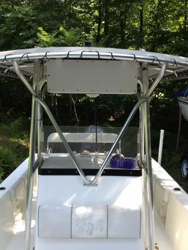 Slide: The Image of Cobia 254 Center Console 2004 - 7