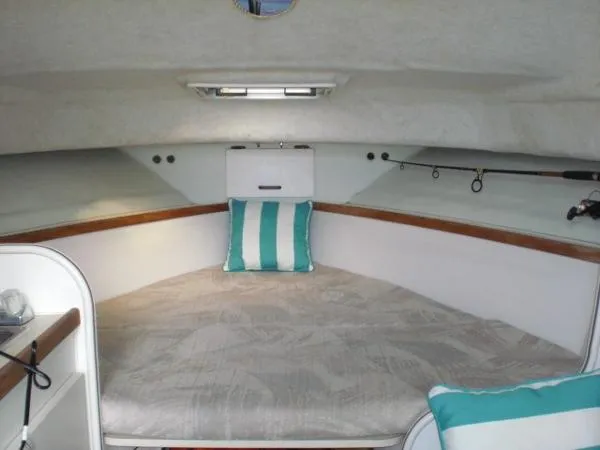 Slide: The Image of Wellcraft Coastal 2800 1992 - 11