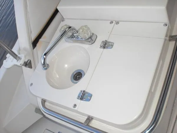 Slide: The Image of Wellcraft Coastal 2800 1992 - 5