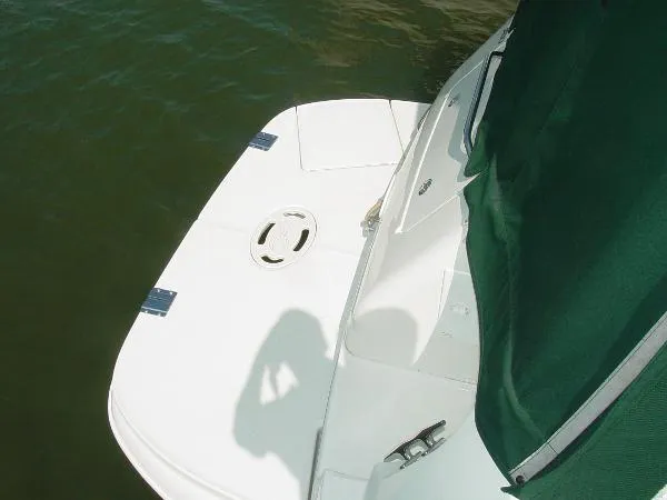 Slide: The Image of Sea Ray 280 Sundancer 2004 - 3