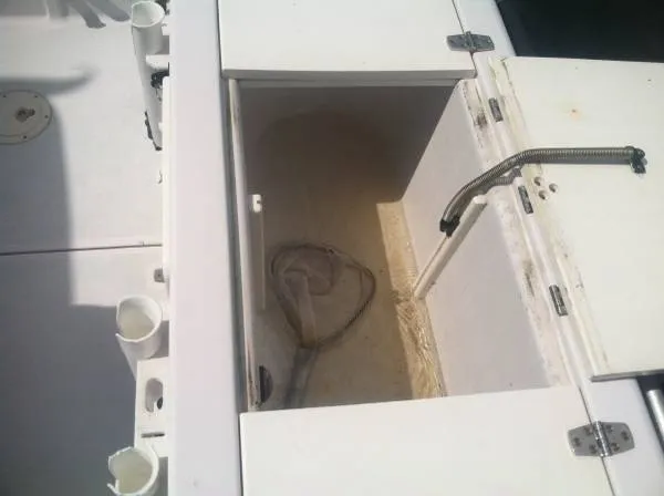 Slide: The Image of Pro-Line 2950 Offshore 1995 - 4