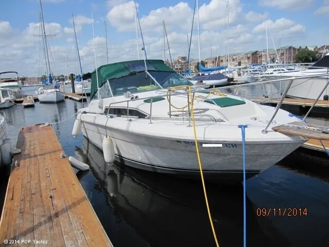 Slide: The Image of Sea Ray 270 1988 - 6