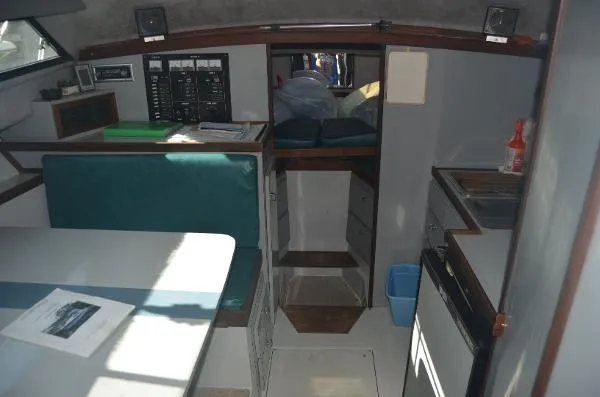Slide: The Image of Wellcraft 3200 Sport Bridge 1986 - 3