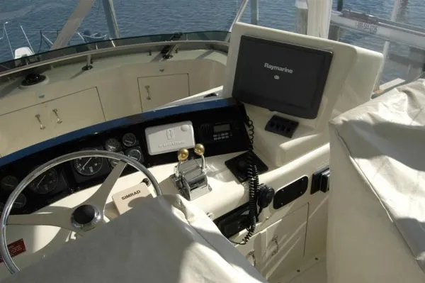 Slide: The Image of Hatteras 38 Convertible 1988 - 2
