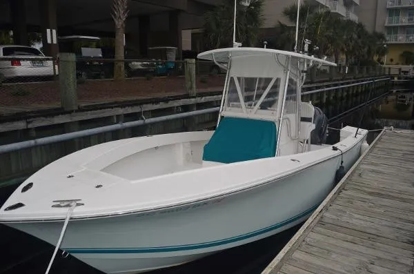 Slide: The Image of Regulator Marine 23 Open w/ F225 2004 - 1