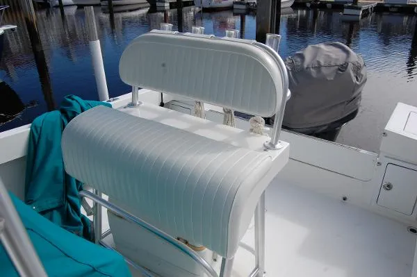 Slide: The Image of Regulator Marine 23 Open w/ F225 2004 - 11