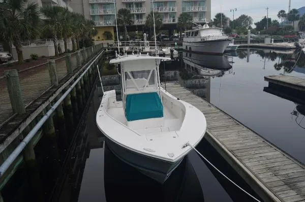 Slide: The Image of Regulator Marine 23 Open w/ F225 2004 - 2