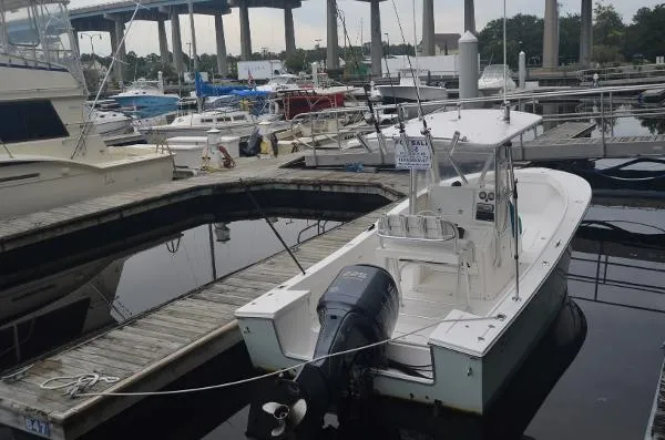 Slide: The Image of Regulator Marine 23 Open w/ F225 2004 - 3
