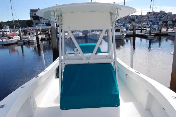 Slide: The Image of Regulator Marine 23 Open w/ F225 2004 - 4