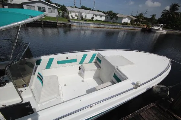 Slide: The Image of Wellcraft 30 Scarab Sport 1989 - 0