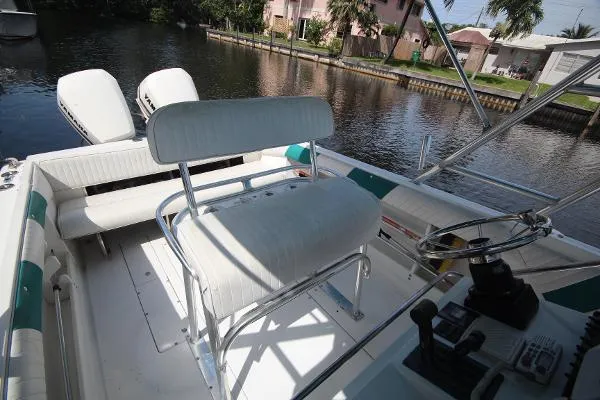 Slide: The Image of Wellcraft 30 Scarab Sport 1989 - 6