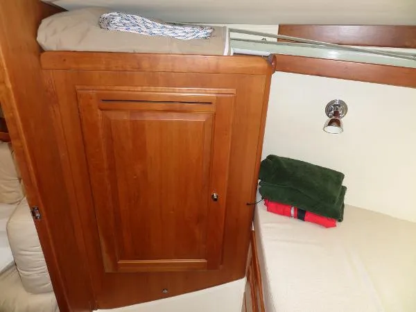 Slide: The Image of Tartan 3700 Keel/Centerboard 2005 - 10