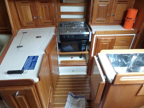 Slide: The Image of Tartan 3700 Keel/Centerboard 2005 - 6