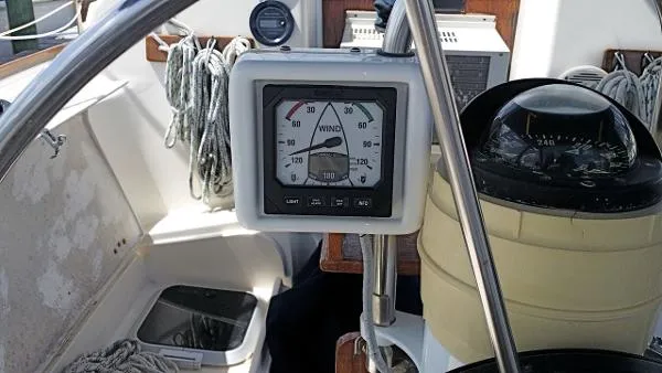 Slide: The Image of Pearson 34-2 Sloop 1989 - 9