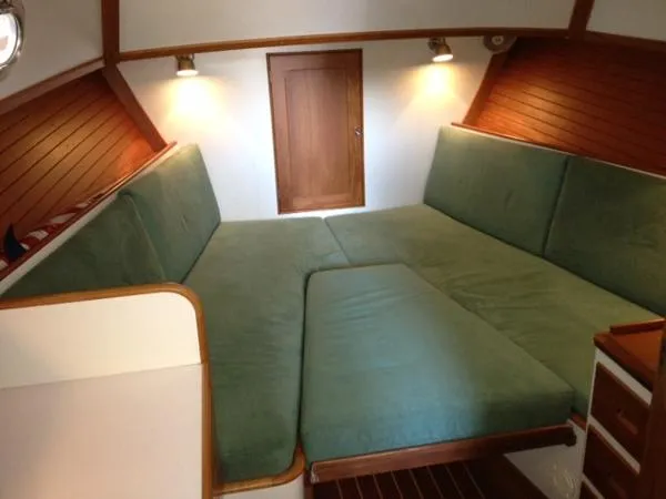 Slide: The Image of Shelter Island 38 Runabout 1999 - 10