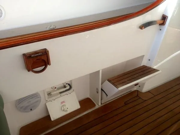 Slide: The Image of Shelter Island 38 Runabout 1999 - 8