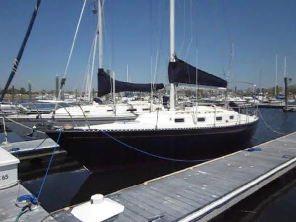 Slide: The Image of Tartan 34 MK II 1985 - 0