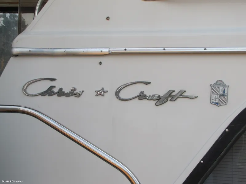 Slide: The Image of Chris-Craft 426 Catalina Double Cabin 1988 - 11