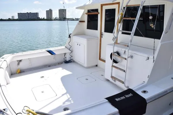 Slide: The Image of Hatteras 45 Convertible 1970 - 2