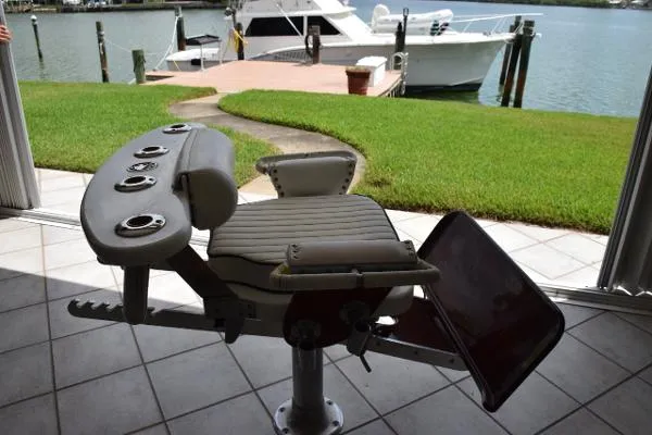 Slide: The Image of Hatteras 45 Convertible 1970 - 3