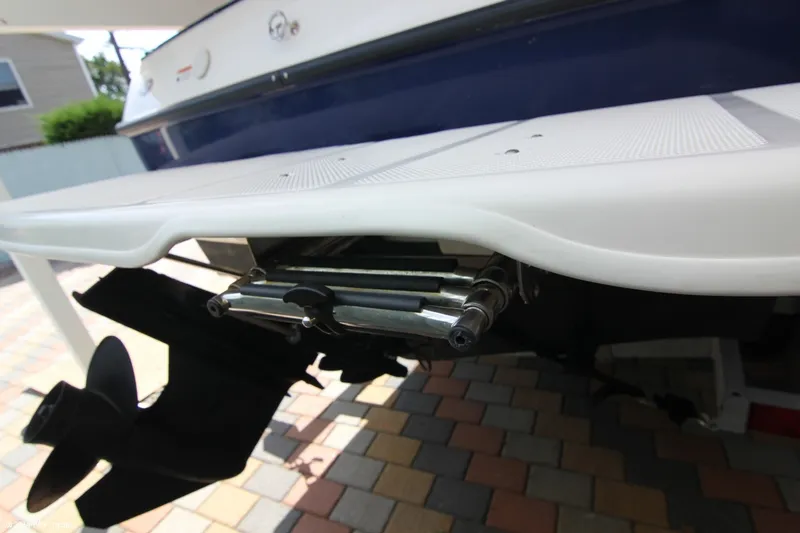 Slide: The Image of Bayliner 192 Discovery 2012 - 11