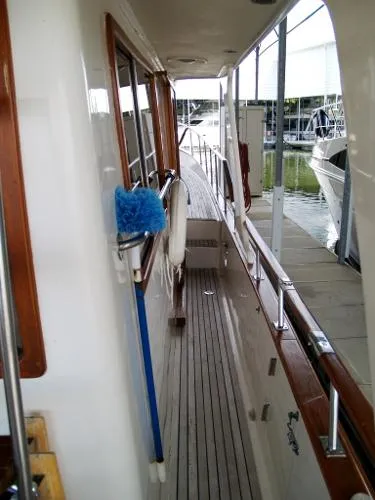 Slide: The Image of Marine Trader Euro Sedan (Stabilized) 1987 - 4