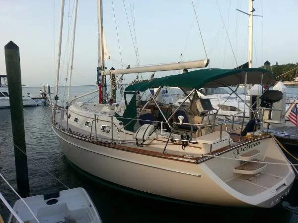 Slide: The Image of Island Packet 370 2008 - 0