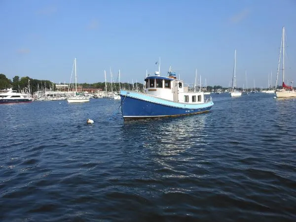 Slide: The Image of Lord Nelson Tug 1986 - 3