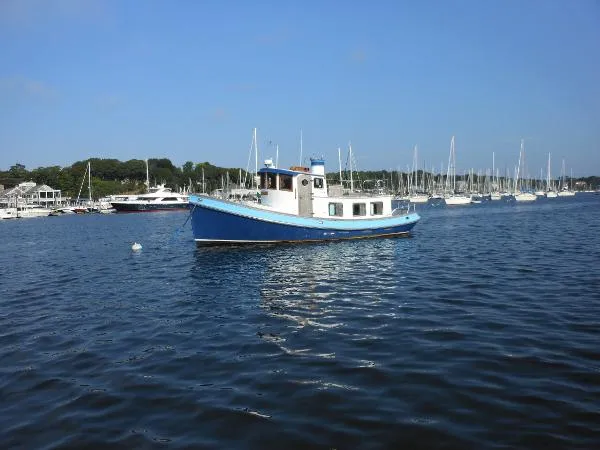Slide: The Image of Lord Nelson Tug 1986 - 4