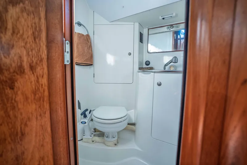 Slide: The Image of Aft head. - 74