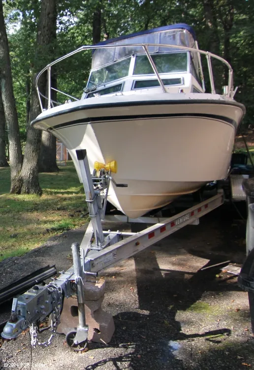 Slide: The Image of Grady-White 22 Seafarer 1989 - 5